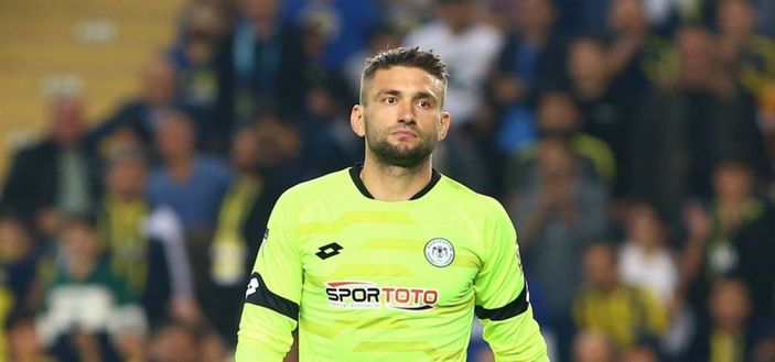 Fenerbahçe, Berke Özer'in yerini kiminle dolduracak?