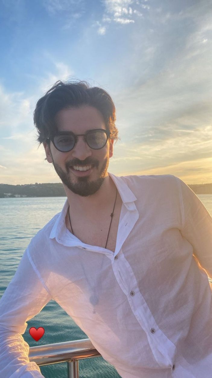 Zehra Güneş'ten romantik paylaşım! Sevgilisiyle aşka geldi, sosyal medya yıkıldı