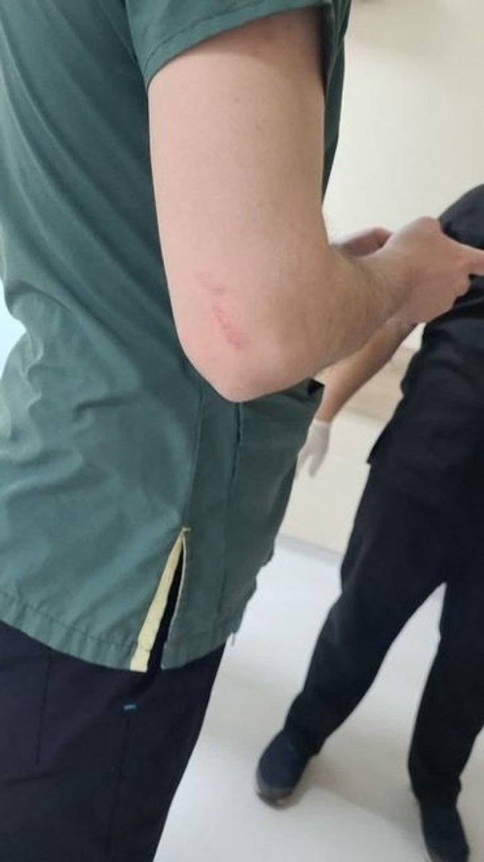 Diyarbakır'da darbedilen doktora silah çekildi