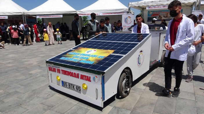 i Vanlı öğrenciler, güneş enerjisiyle çalışan araç yaptı