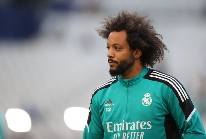 Marcelo, Fenerbahçe için Alex'i ve Roberto Carlos'u aradı