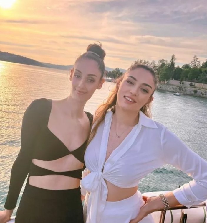 Zehra Güneş ve Ebrar Karakurt'un pozları Instagram'ı salladı!