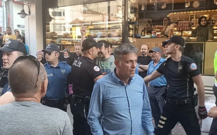 Zonguldak'ta kavgayı ayırmaya çalışan kişi kafasından darbe aldı