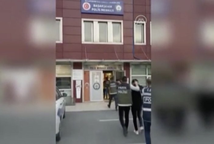 İstanbul'da 'polis aracını' videoya çeken 4 Pakistanlı yakalandı