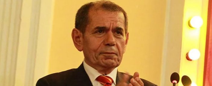 Galatasaray'ın yeni başkanı Dursun Özbek gözyaşlarına hakim olamadı