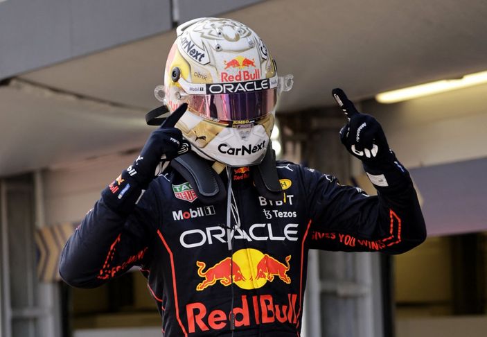 r Azerbaycan GP'sinde kazanan Max Verstappen