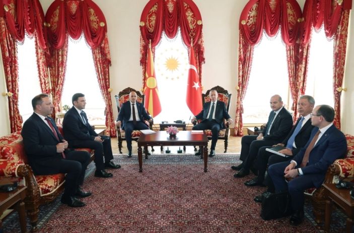 Cumhurbaşkanı Erdoğan, Kuzey Makedonya Başbakanı ile görüştü