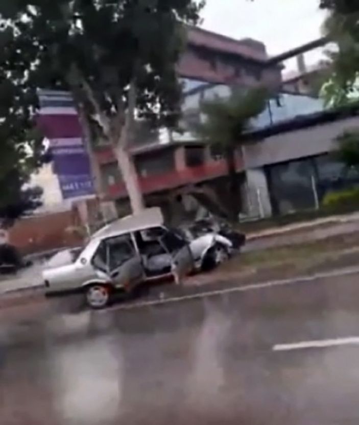 i Bursa'da yağmur nedeniyle kaza: 2 ölü