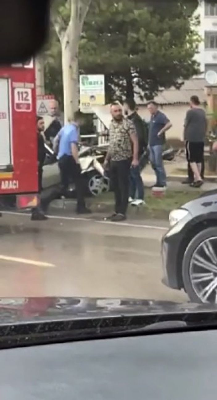 i Bursa'da yağmur nedeniyle kaza: 2 ölü