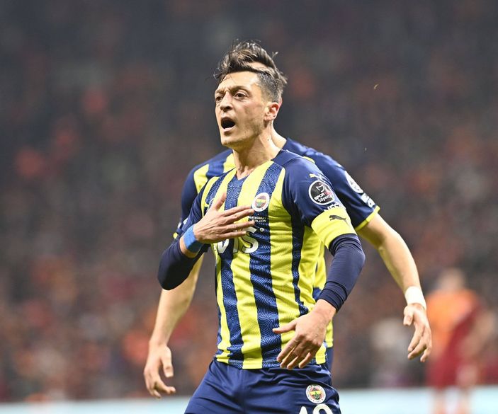 Fenerbahçe'de Mesut Özil yeni Krasic olabilir