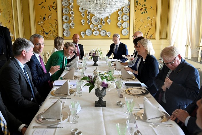 Jens Stoltenberg, İsveç Başbakanı Andersson ile görüştü