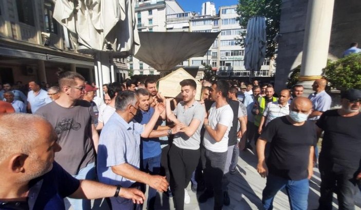 İstanbul'da kiracısı tarafından öldürülen Şenel Tombul’un oğlu olayı anlattı