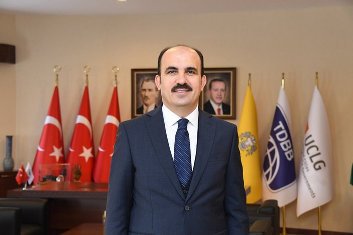 Uğur İbrahim Altay, Dünya Belediyeler Birliği Başkanı oldu