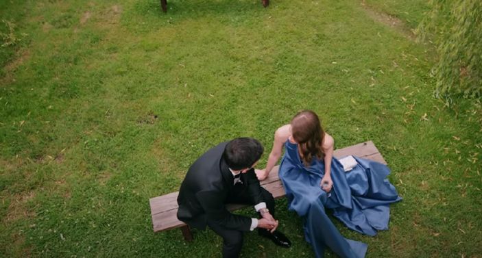 Camdaki Kız 47. bölüm 2. fragmanı: Nalan ve Hayri'nin öpüşme anı..