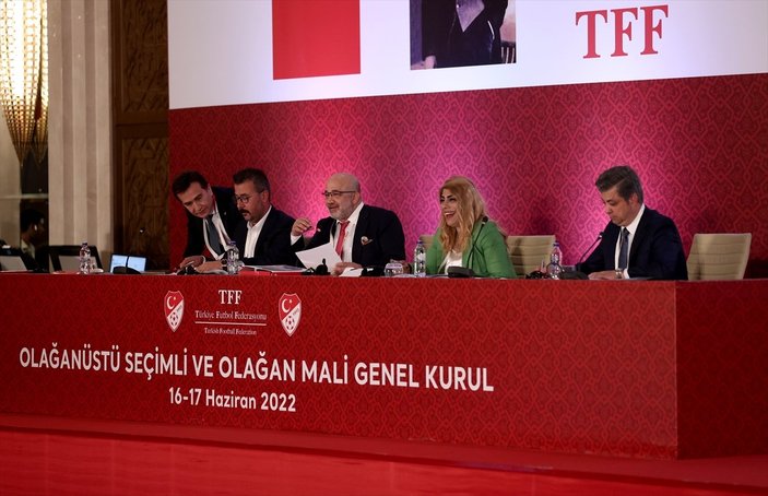 Yeni TFF Başkanı Mehmet Büyükekşi oldu