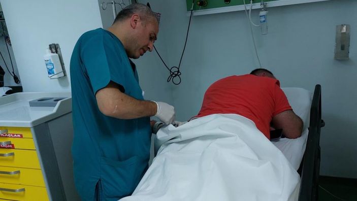 i Samsun'da pidecide bıçaklı kavga: 2 yaralı