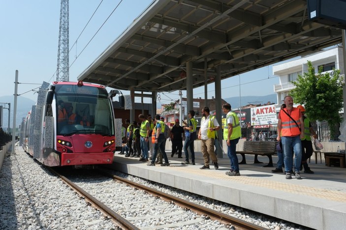 Alinur Aktaş'tan Bursalılara tramvay müjdesi