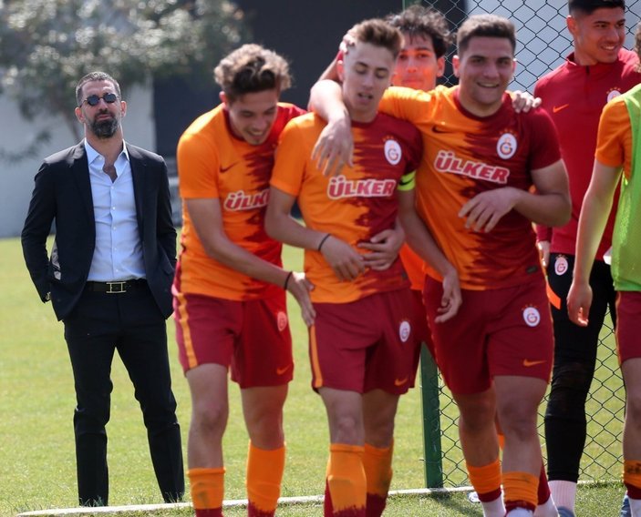 Galatasaray'da Arda Turan'a yeni görev