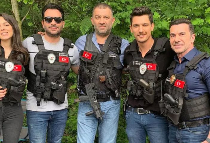 Arka Sokaklar'ın efsane ismi İstanbul'u terk etti! Yeni mesleğini duyanın ağzı açık kaldı