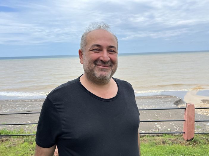 Düzce'deki yağış Karadeniz'in rengini kahverengiye çevirdi