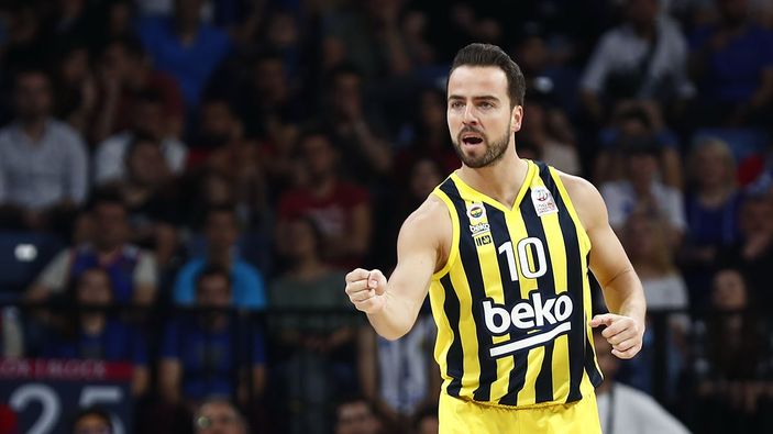 Melih Mahmutoğlu 2 yıl daha Fenerbahçe'de