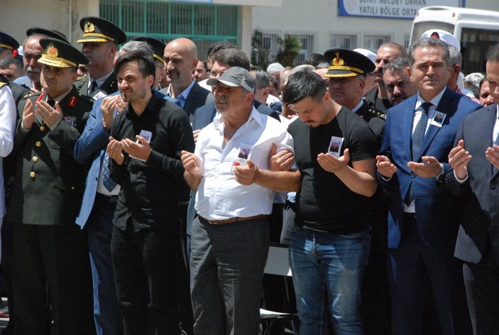 Kıbrıs'ta şehit olan Uzman Çavuş Fatih Özkaya, Bartın'da toprağa verildi