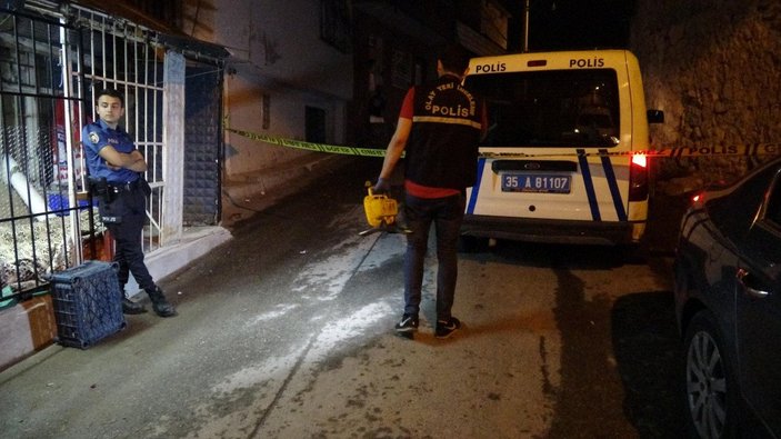 İzmir’de tartıştığı kişiyi 7 el ateş ederek öldüren şüpheli yakalandı