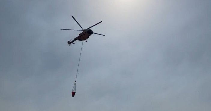 Marmaris'teki yangında jandarma helikopterleri de göreve başladı