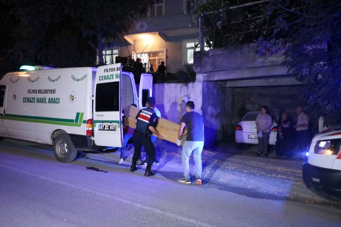 Zonguldak’ta cinnet getirdi, dehşet saçtı: 3 ölü