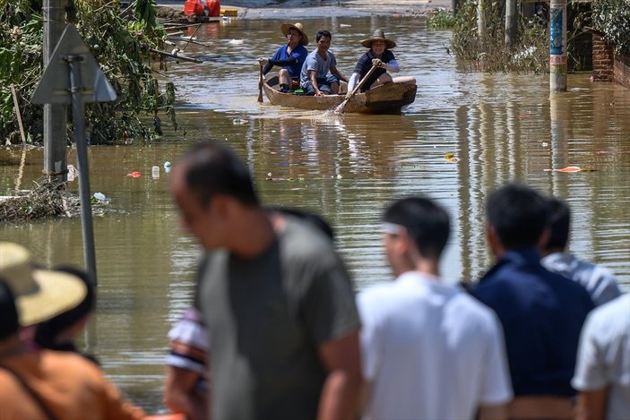 Çin'deki sel felaketi, hayatı durma noktasına getirdi