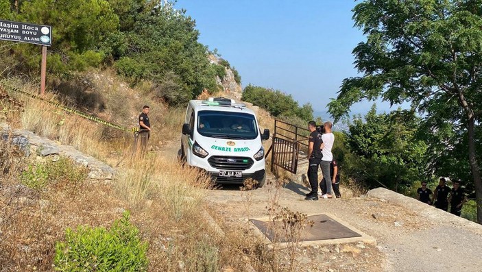 Antalya’da öldürülen emlakçının halıya sarılıp gömüldüğü ortaya çıktı