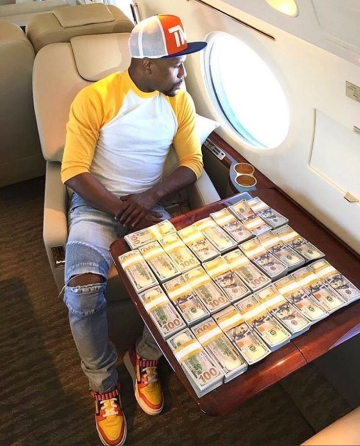 Floyd Mayweather'ın aylık gelirini duyanlar kulaklarına inanamadı! Yok böyle para..