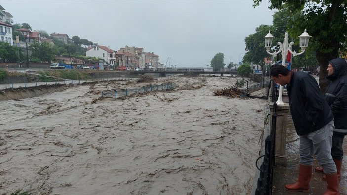 Kastamonu ve Bartın’da sağanak yağış sonrası ortaya çıkan görüntüler