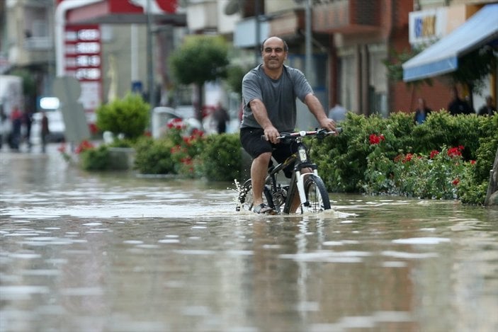 Kastamonu ve Bartın’da sağanak yağış sonrası ortaya çıkan görüntüler