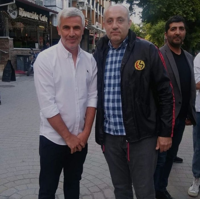 Önder Karaveli Eskişehirspor'un kutlamalarına katıldı