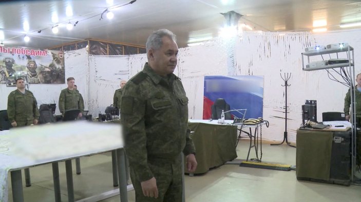 Rusya Savunma Bakanı Şoygu, Ukrayna savaşında görevli askeri birlikleri denetledi