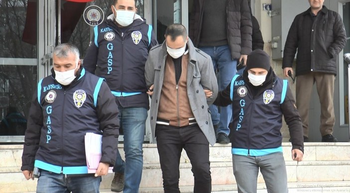 Kayseri'de bıçaklanan kuyumcu hayatını kaybetti