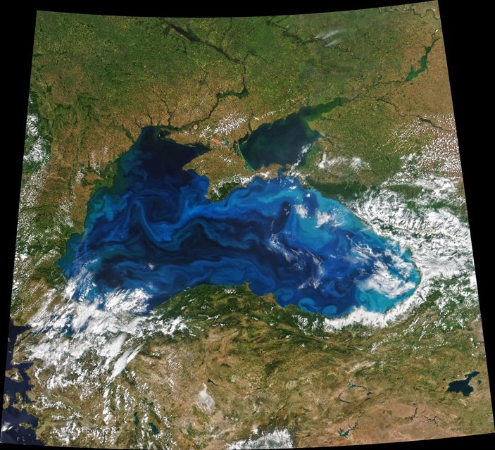 NASA, Karadeniz'in uzaydan çekilen görüntüsünü paylaştı