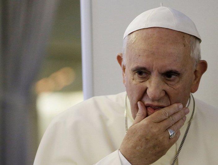 Papa Franciscus'tan annelere 'oğullarınızı evlendirin' çağrısı