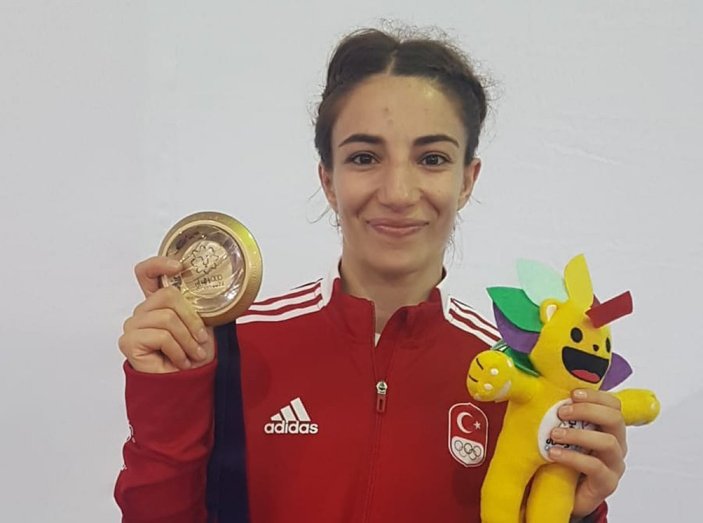 Evin Demirhan Yavuz ve Bedia Gün'den Akdeniz Oyunları'nda altın madalya