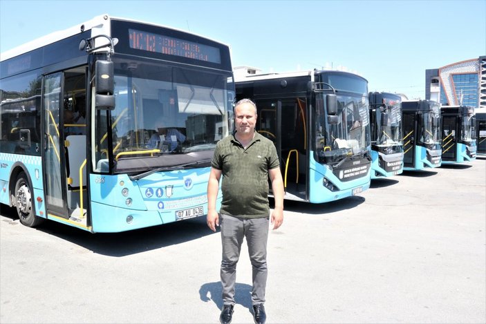 Antalya’da toplu taşıma araçları şoförsüz kaldı