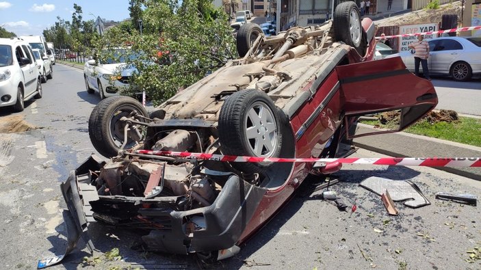 Sultanbeyli'de drift atan ehliyetsiz sürücü dehşet saçtı