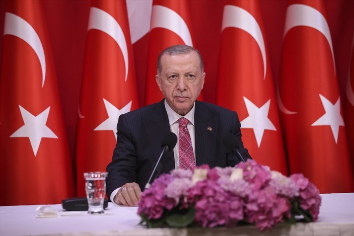 Cumhurbaşkanı Erdoğan asgari ücrette ara zam kararını açıkladı