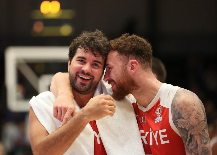 FIBA Dünya Kupası Avrupa Elemeleri'nde Türkiye, Büyük Britanya'yı evinde devirdi