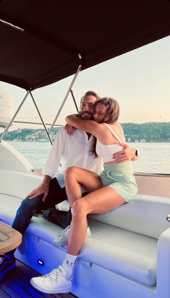 Nisa Bölükbaşı ve Ogeday Girişken'den ilan-ı aşk