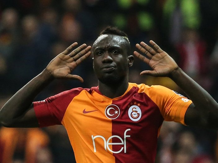 Galatasaray'da son karar: Diagne gitsin, Gomis kalsın