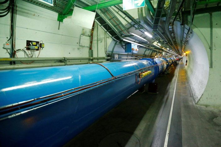 CERN - Büyük Hadron Çarpıştırıcısı ile yeni parçacıklar bulundu