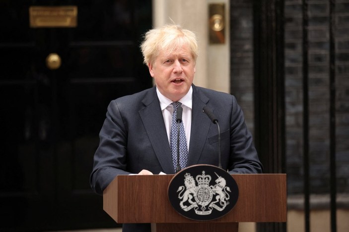 Boris Johnson, istifa ettiğini açıkladı
