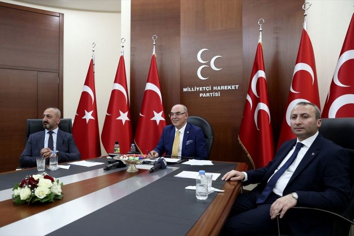 Siyasi partilerin bayramlaşma programı