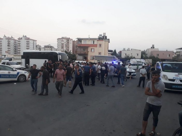 Mersin'de pazarcıların park kavgası: 10 yaralı